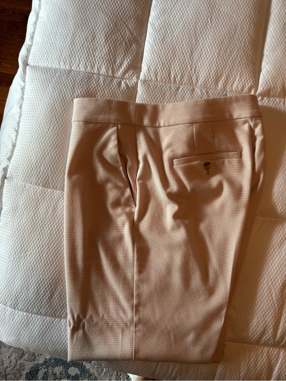 LOFT Women's Light Peach/Tan Dress Trousers